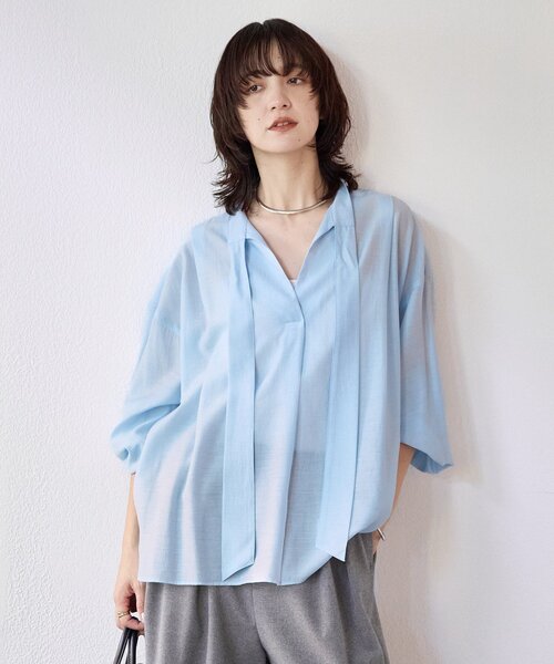 RIVE DROITE（リヴドロワ）の「予約【オンオフ使える】ナロータイブラウス（シャツ/ブラウス・レディース・ベージュ/オフホワイト/サックスブルー・FREE）」の21枚目の写真