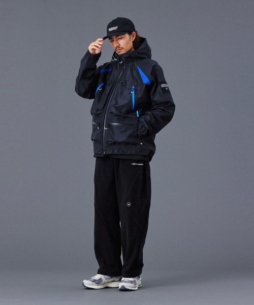 Liberaiders（リベレイダース）の「Liberaiders ALL CONDITIONS 3LAYER JACKET III（リベレイダース オールコンディションズ 3レイヤー ジャケット III）（ナイロンジャケット・メンズ・ブラック/カモフラージュ・X-LARGE/LARGE/MEDIUM/SMALL）」の22枚目の写真
