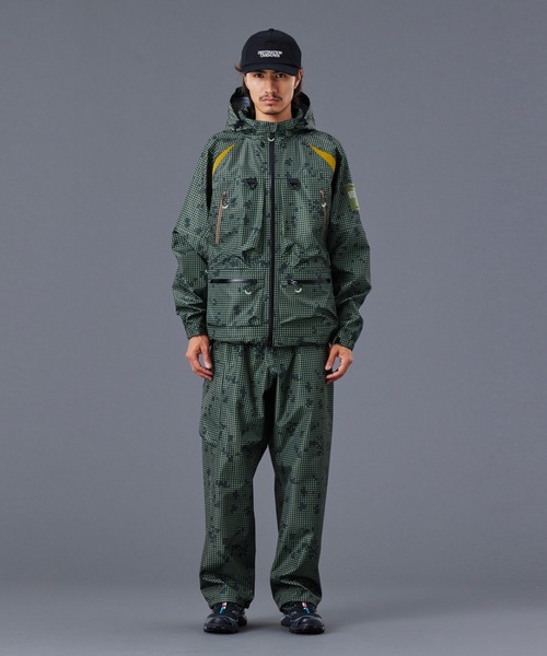 Liberaiders（リベレイダース）の「Liberaiders ALL CONDITIONS 3LAYER JACKET III（リベレイダース オールコンディションズ 3レイヤー ジャケット III）（ナイロンジャケット・メンズ・ブラック/カモフラージュ・X-LARGE/LARGE/MEDIUM/SMALL）」の4枚目の写真