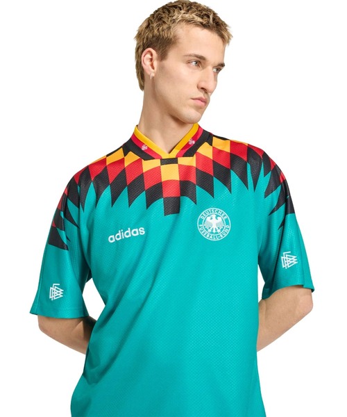 adidas(アディダス)の「adidas ドイツ代表 アウェイ レプリカ ユニフォーム 1994(ジャージ・メンズ・グリーン・XXL/L/M/XL)」の2枚目の写真