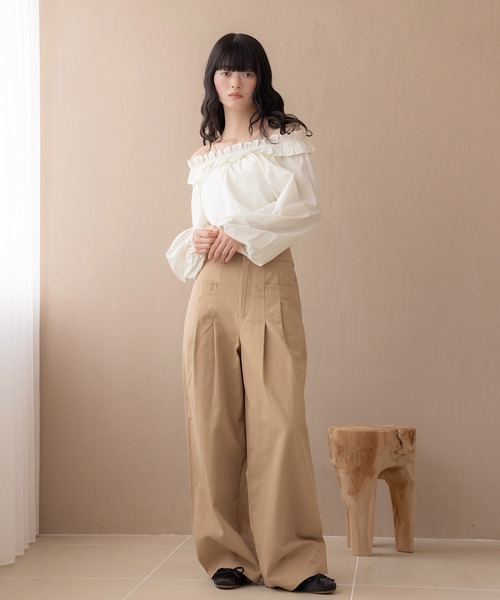 REMOON(リムーン)の「ツイル2タックワイドパンツ(その他パンツ・レディース・ベージュ/ブラウン/マルチ・SMALL/MEDIUM)」の2枚目の写真