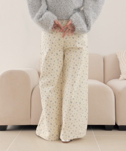 REMOON(リムーン)の「ツイル2タックワイドパンツ(その他パンツ・レディース・ベージュ/ブラウン/マルチ・SMALL/MEDIUM)」の4枚目の写真