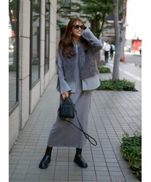 BeBeoD（べベッド）の「フェイクファーフェルトドッキングショートベスト（その他アウター）」