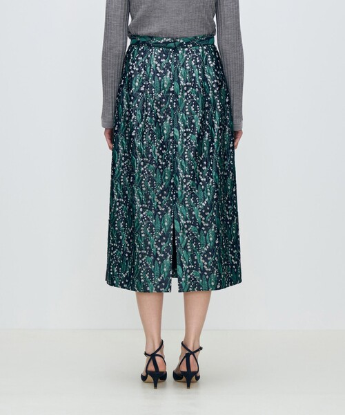 TOMORROWLAND collection(トゥモローランドコレクション)の「リリーベル タックAラインスカート(スカート・レディース・グリーン系その他・34/36)」の5枚目の写真