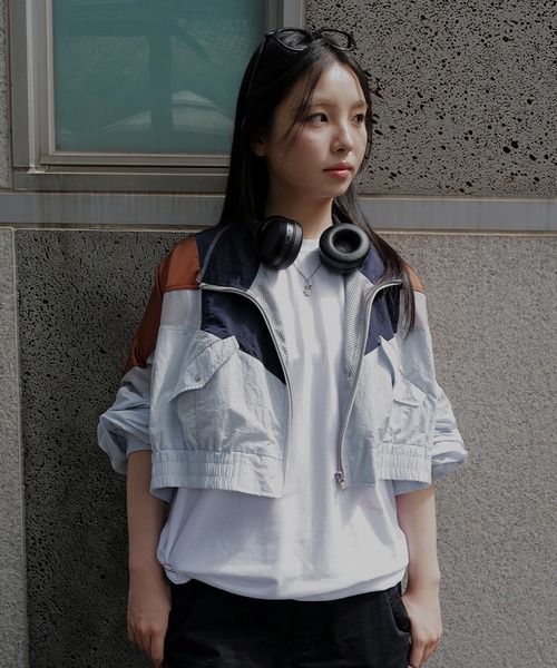 Ameri（アメリ）の「DEFORM DOCKING NYLON JACKET（ナイロンジャケット・レディース・アイボリー/カーキ/ライトブルー・SMALL/MEDIUM）」の20枚目の写真