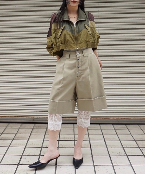 AMERI DEFORM DOCKING NYLON JACKETアイボリーM DEFORM DOCKING NYLON JACKET