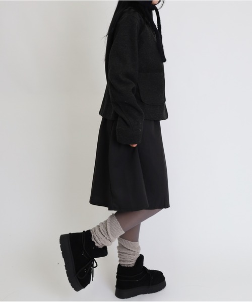 Vini（ヴィニ）の「【もふもふボア】厚底ムートンタッチショートブーツ（ブーツ・レディース・ブラック/ホワイト・MEDIUM）」の22枚目の写真