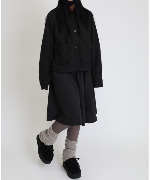 Vini（ヴィニ）の「【もふもふボア】厚底ムートンタッチショートブーツ（ブーツ・レディース・ブラック/ホワイト・MEDIUM）」の5枚目の写真