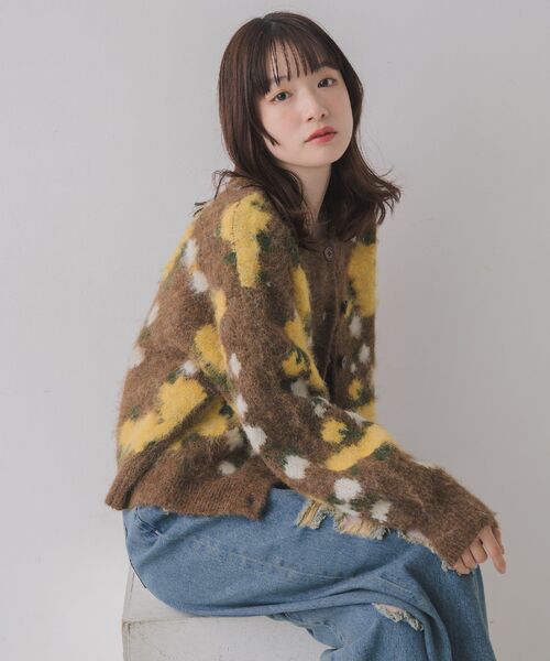 RETRO GIRL（レトロガール）の「花柄起毛NTカーデ（カーディガン/ボレロ・レディース・ブラウン/ライトグレー/ナチュラル・FREE）」の4枚目の写真