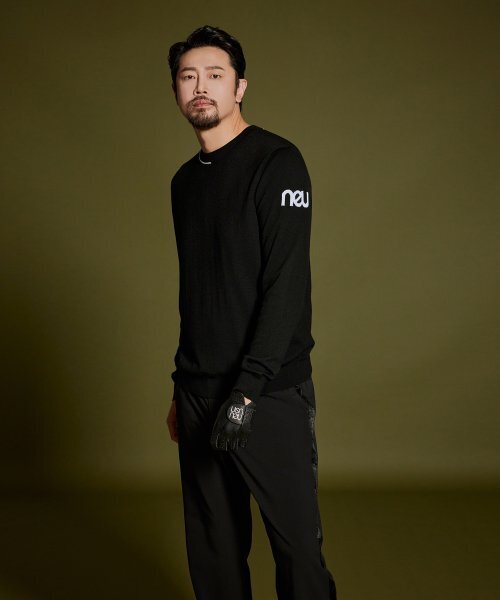 NEU GOLF（エヌイーユーゴルフ）の「WINDPROOF SWEATER - BLACK（ニット/セーター・レディース・その他・LARGE/MEDIUM）」の3枚目の写真