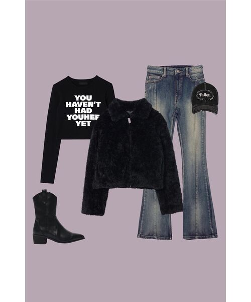 DARLING, YOU'RE BAD（ダーリンユーアーバッド）の「ROSE BOOTS CUT DENIM # VINTAGE BLUE（デニムパンツ・レディース・その他・MEDIUM/SMALL）」の9枚目の写真