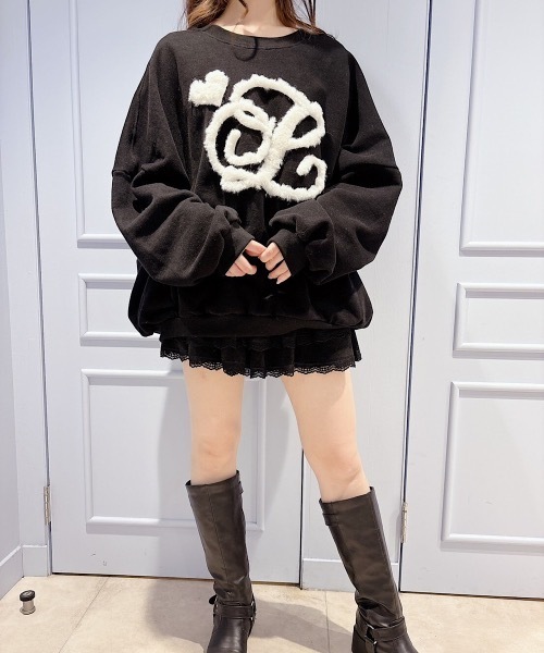 lilLilly（リルリリー）の「ファースウェットプルオーバー（スウェット・レディース・ホワイト/ブラック/グレー・FREE）」の6枚目の写真