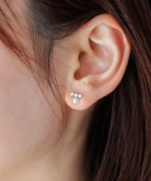 ドレスリーパールピアス