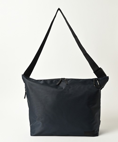 ADAM PATEK(アダムパテック)の「【ADAMPATEK/アダムパテック】water repellent shoulder big bag 2nd ビッグショルダーバッグ(ショルダーバッグ・メンズ・ブラック/グレー系その他/カーキ/ネイビー・FREE)」の4枚目の写真