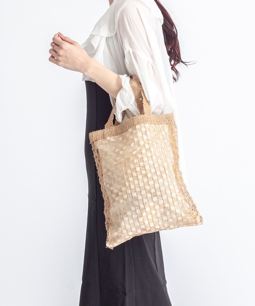 Rivel（リヴェル）の「【SONIA BENGAL】かごバッグ　ハンドメイド　天然草木　トートバッグ（かごバッグ・レディース・ナチュラル・FREE）」の3枚目の写真