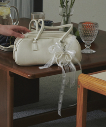 BELLOL（ベロエル）の「レースドロップリボンキーホルダー ホワイト（キーケース/キーアクセサリー）」