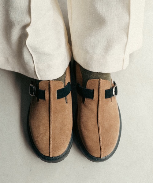 cii（シー）の「SPLIT LEATHER MULE SABOT / スプリットレザーミュールサボ（サンダル・メンズ・ブラック/ベージュ・SMALL/X-SMALL/LARGE/MEDIUM）」の3枚目の写真