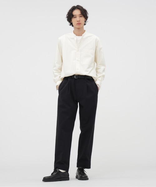 MARGARET HOWELL(マーガレットハウエル)の「COTTON WOOL POPLIN SHIRT(シャツ/ブラウス・メンズ・ホワイト系その他2・LARGE/MEDIUM/SMALL/X-LARGE)」の2枚目の写真