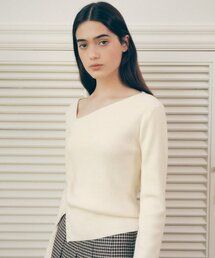 CUT OUT UNBALANCED KNIT IVORY