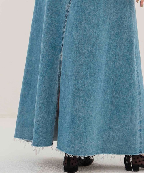 YANUK（ヤヌーク）の「YANUK / Flare Long Skirt(フレアロングデニムスカート 57162305)（デニムスカート・レディース・ブルー・38/36）」の6枚目の写真