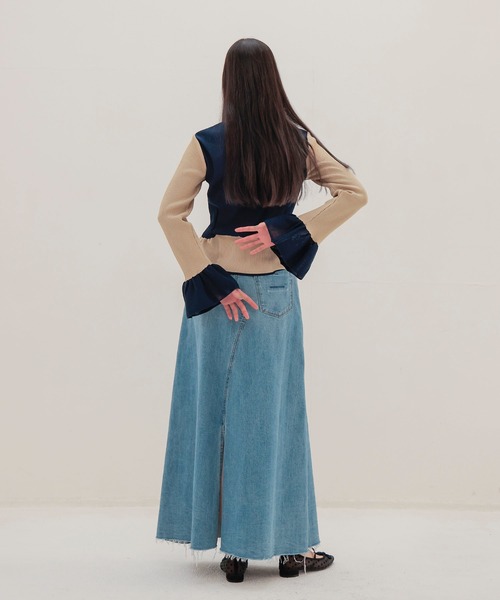YANUK（ヤヌーク）の「YANUK / Flare Long Skirt(フレアロングデニムスカート 57162305)（デニムスカート・レディース・ブルー・38/36）」の9枚目の写真