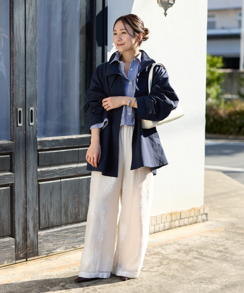 JOURNAL STANDARD（ジャーナルスタンダード）の「オーガニックコットンワッシャーテントコート（その他アウター・レディース・ベージュ/ネイビー・FREE）」の4枚目の写真