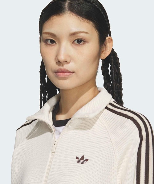 adidas（アディダス）の「ニット バルーン トラックトップ / ジャージ / トラックジャケット / アディダスオリジナルス adidas Originals（ジャージ・レディース・ホワイト・3XL/XX-LARGE/X-LARGE/LARGE/MEDIUM/SMALL）」の3枚目の写真