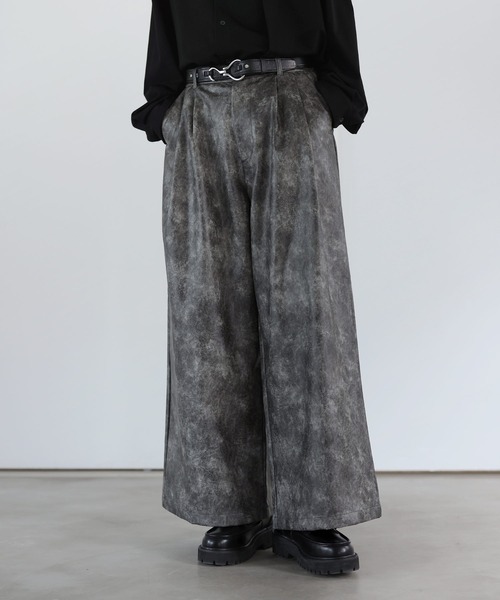 SOCCE（ソーシー）の「ヴィンテージ加工ワイドフレア合皮スラックス（スラックス・メンズ・ブルー系/ブラック/グレー系・S/M/L/XL）」の15枚目の写真