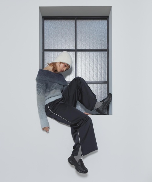 NIKE(ナイキ)の「ナイキ スポーツウェア ウィメンズ ルーズ ミッドライズ サテンパンツ / Nike Sportswear Women's Loose Mid-Rise Satin Pants IH1327-010 Black(その他パンツ・レディース・ブラック・L/M/S/XS/XL)」の8枚目の写真