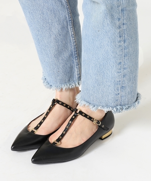 LE TALON（ルタロン）の「GRISE アイレットストラップフラット◆（その他シューズ・レディース・ブラック/ベージュ/シルバー・36/37/37.5/36.5/38/35.5）」の2枚目の写真