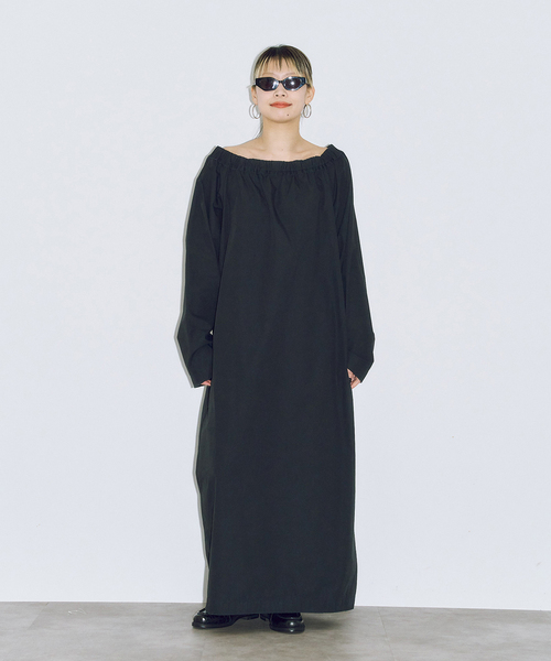CITYSHOP（シティーショップ）の「OFF SHOULDER DRESS : ワンピース（ワンピース・レディース・ブラック・36/38）」の4枚目の写真