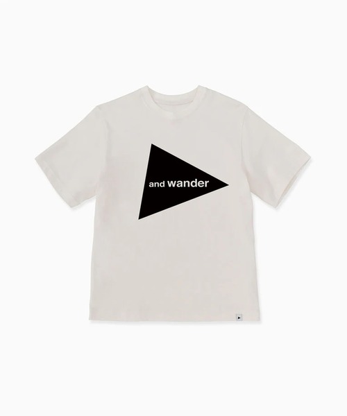 and wander(アンドワンダー)の「and wander/アンドワンダー and wander big logo SS T クルーネックTシャツ 2026年 夏 夏服(Tシャツ/カットソー・メンズ・ブラック/ホワイト・M/L/XL)」の3枚目の写真
