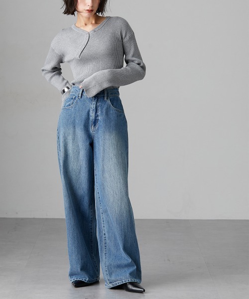 Soiunique（スワユニーク）の「斜めボタンデザインVネックリブニット ［Soiunique］（ニット/セーター・レディース・グリーン/ブラック/オフホワイト/杢グレー・M/L/LL）」の21枚目の写真