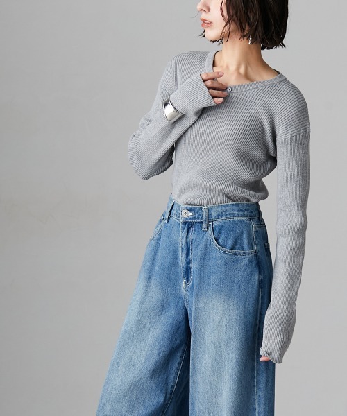 Soiunique（スワユニーク）の「斜めボタンデザインVネックリブニット ［Soiunique］（ニット/セーター・レディース・グリーン/ブラック/オフホワイト/杢グレー・M/L/LL）」の14枚目の写真