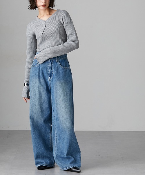 Soiunique（スワユニーク）の「斜めボタンデザインVネックリブニット ［Soiunique］（ニット/セーター・レディース・グリーン/ブラック/オフホワイト/杢グレー・M/L/LL）」の13枚目の写真