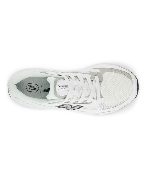 NEW BALANCE(ニューバランス)の「【New Balance/ニューバランス】NB WARISTT4 D フレッシュフォーム アリシ ティラルクス(スニーカー・レディース・ホワイト・24.0cm/23.5cm/23.0cm/22.5cm/25.0cm/24.5cm)」の6枚目の写真