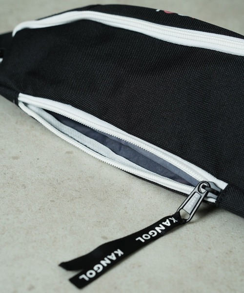 KANGOL（カンゴール）の「"06"≪KANGOL≫ブランドロゴマーク ウエストバッグ（ボディバッグ/ウエストポーチ・メンズ・ブラック×ホワイト/ブラック・ONE SIZE）」の14枚目の写真