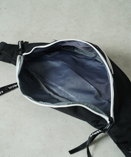 KANGOL（カンゴール）の「"06"≪KANGOL≫ブランドロゴマーク ウエストバッグ（ボディバッグ/ウエストポーチ・メンズ・ブラック×ホワイト/ブラック・ONE SIZE）」の17枚目の写真