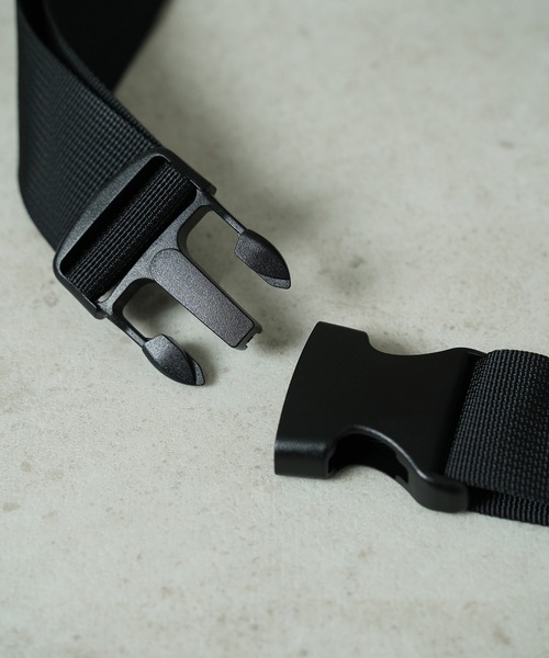 KANGOL（カンゴール）の「"06"≪KANGOL≫ブランドロゴマーク ウエストバッグ（ボディバッグ/ウエストポーチ・メンズ・ブラック×ホワイト/ブラック・ONE SIZE）」の16枚目の写真