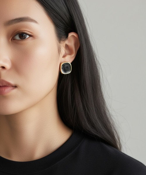 United store（ユナイテッドストア）の「アーバンスクエアピアス（ピアス（両耳用）・レディース・ブラック/チョコ・FREE）」の6枚目の写真