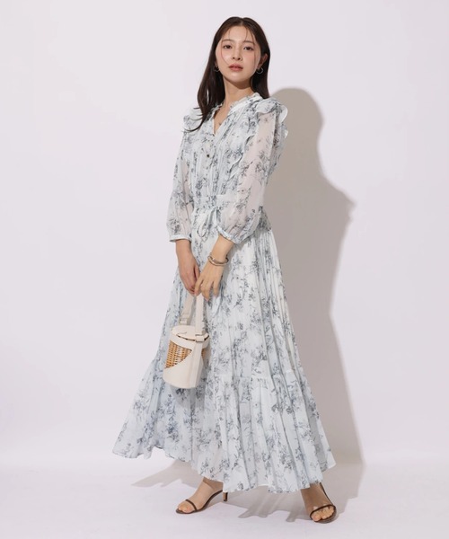 Apuweiser-riche（アプワイザーリッシェ）の「ラインフラワープリーツワンピース（ワンピース・レディース・ライトイエロー/ピンクベージュ/ライトブルー・2/1/0）」の12枚目の写真