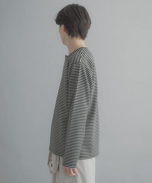 SENSE OF PLACE by URBAN RESEARCH(センスオブプレイスバイアーバンリサーチ)の「ボーダーヘンリーネックロングTシャツ(Tシャツ/カットソー・メンズ・アイボリー/ブラック/ホワイト系その他・MEDIUM/LARGE)」の5枚目の写真