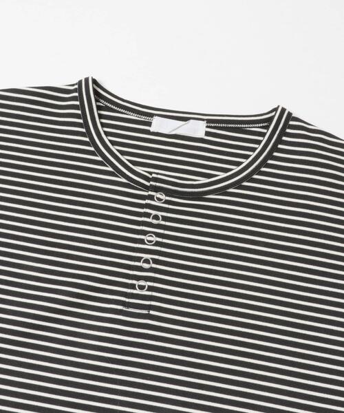 SENSE OF PLACE by URBAN RESEARCH(センスオブプレイスバイアーバンリサーチ)の「ボーダーヘンリーネックロングTシャツ(Tシャツ/カットソー・メンズ・アイボリー/ブラック/ホワイト系その他・MEDIUM/LARGE)」の8枚目の写真