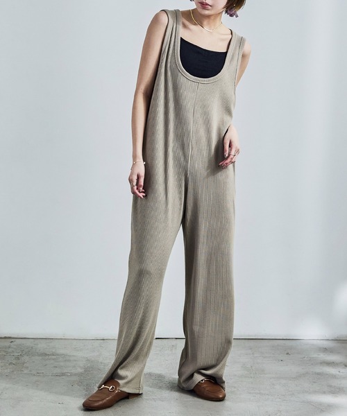 Fashion Letter(ファッションレター)の「針抜きテレコ リブニットオールインワン(サロペット/オーバーオール・レディース・カーキ/グレイッシュベージュ/ブラック/杢グレー・M)」の7枚目の写真