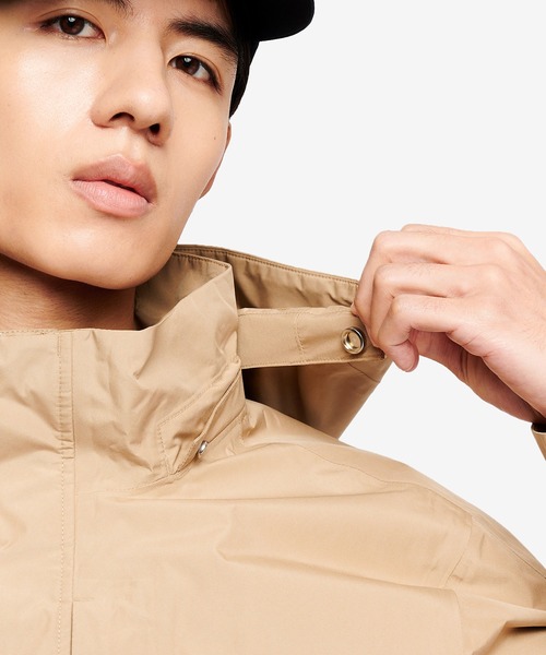 AIGLE(エーグル)の「GORE-TEX ゴアテックス 防風 透湿 防水 2レイヤー ジャケット RP / フード取り外し可(マウンテンパーカー・メンズ・ベージュ/ダークネイビー/グレー・XXL/XS/XL/S/M/L)」の21枚目の写真