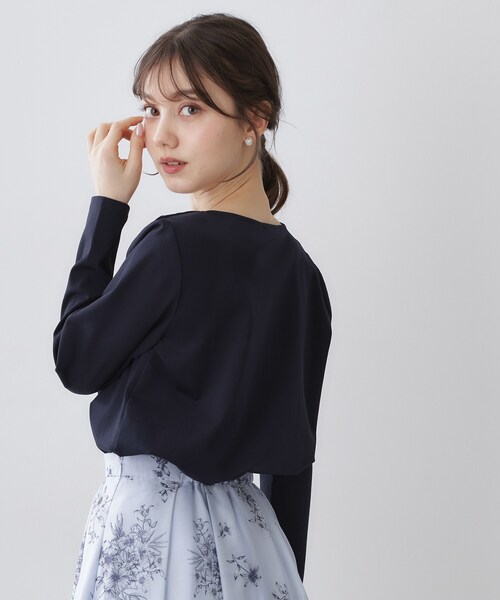 index(インデックス)の「アシメタックフリルバートップス【洗濯機OK】(Tシャツ/カットソー・レディース・ネイビー/サンドベージュ/オフホワイト・40/38/36)」の11枚目の写真