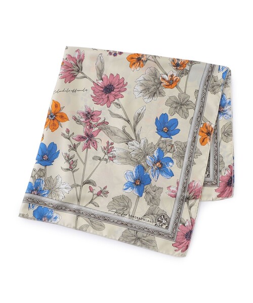 manipuri（マニプリ）の「manipuri FLOWER シルクスカーフ（バンダナ/スカーフ・レディース・ライトベージュ/ライトブルー・FREE）」の2枚目の写真