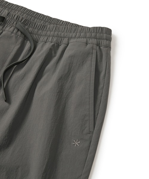 Snow Peak（スノーピーク）の「Snow Peak / Root Tapered Pants  ルートテーパードパンツ 海外限定（その他パンツ・メンズ・ダークネイビー/ダークグレー/ブラック・L/M/XL）」の8枚目の写真