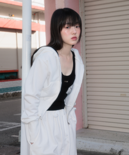 ROSEFRANTZ（ロゼフランツ）の「Back Pocket String Sweatpants [Ivory]（スウェットパンツ・レディース・アイボリー・OS）」の2枚目の写真