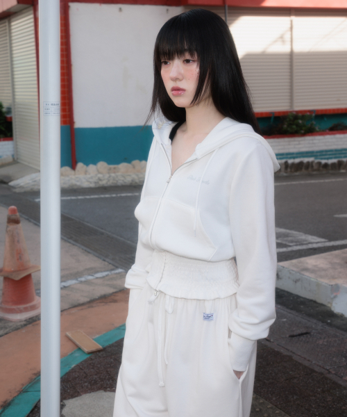 ROSEFRANTZ（ロゼフランツ）の「Back Pocket String Sweatpants [Ivory]（スウェットパンツ・レディース・アイボリー・OS）」の5枚目の写真